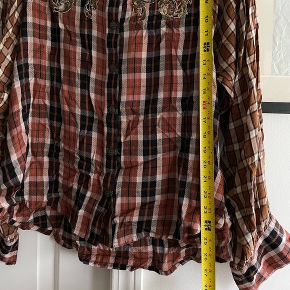 Free People embroidered button down - Picture 4 of 8